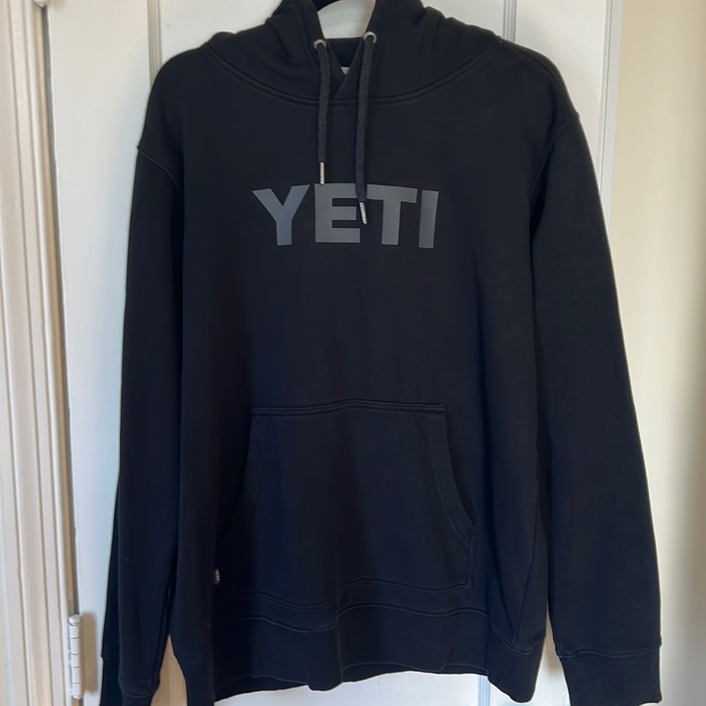 YETI Men’s Hoodie